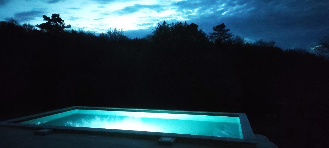 Le Four A Pain, Gite Avec Piscine Et Spa Proche Sarlat Marquay Dış mekan fotoğraf